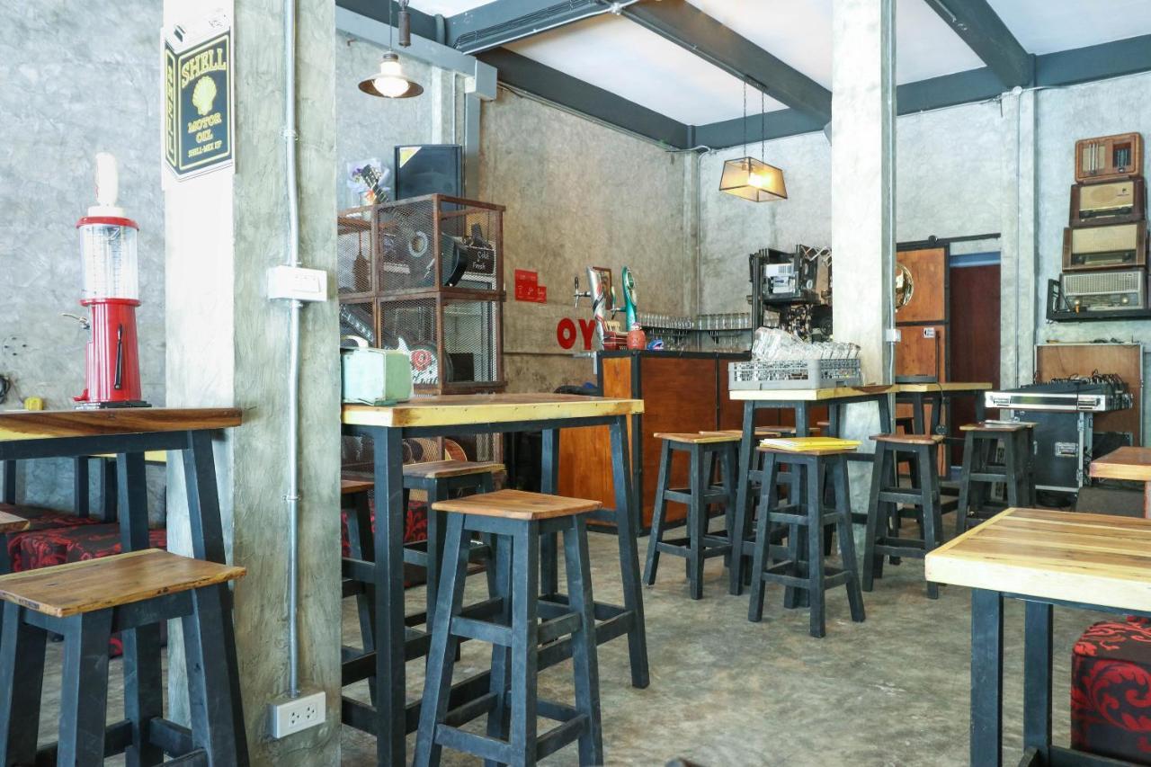 Oyo 823 Oliver'S Hostel (Adults Only) Ban Khlong Nang Li Exteriör bild